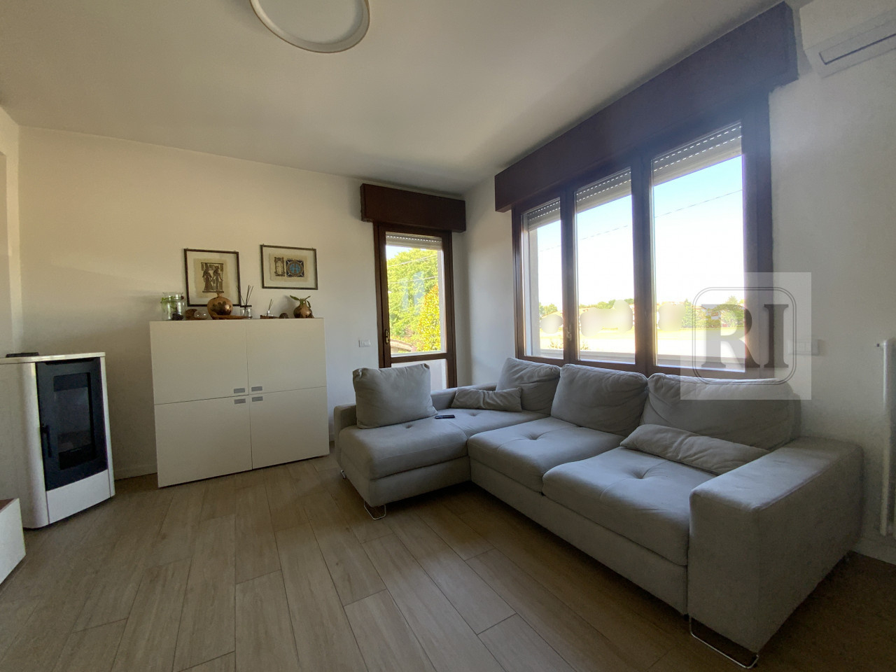 Anteprima fotografica casa singola ristrutturata Altichiero Padova LP0286